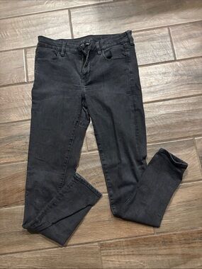 American Eagle Outfitters Women’s Black Jegging Jeans
